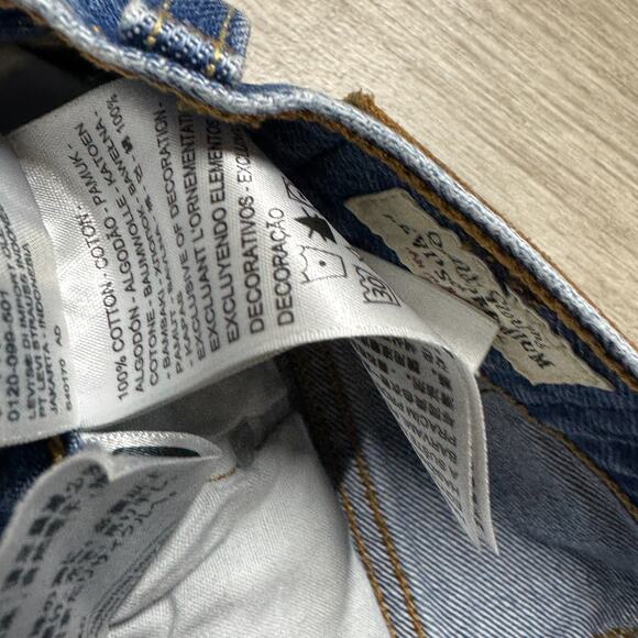 Levi's 501 Premium Denim Shorts Women's 25 Distressed Medium Wash Button Fly - Picture 4 of 8